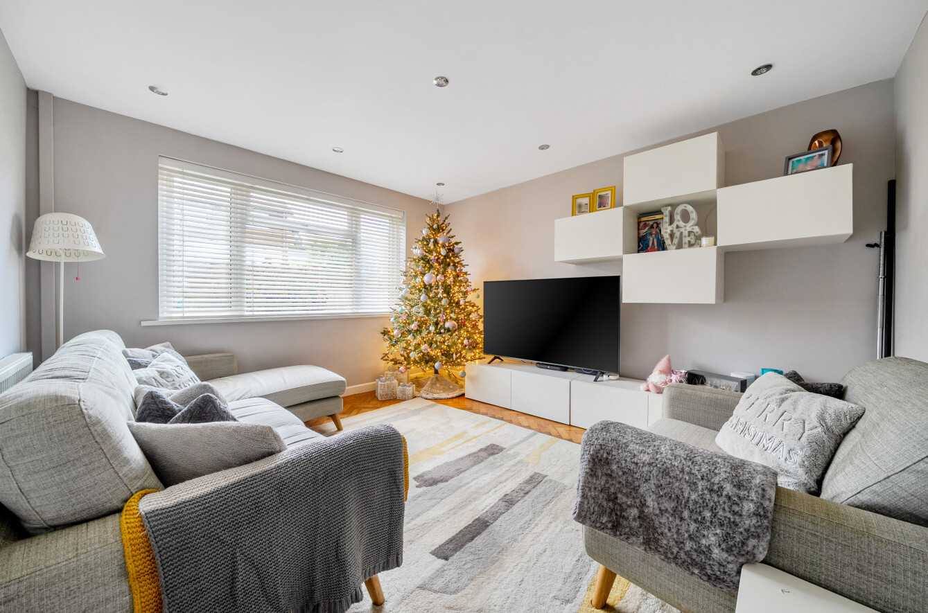 3 bedroom house for sale - Egremont Road, Penylan, Cardiff, CF23 - Property View 2