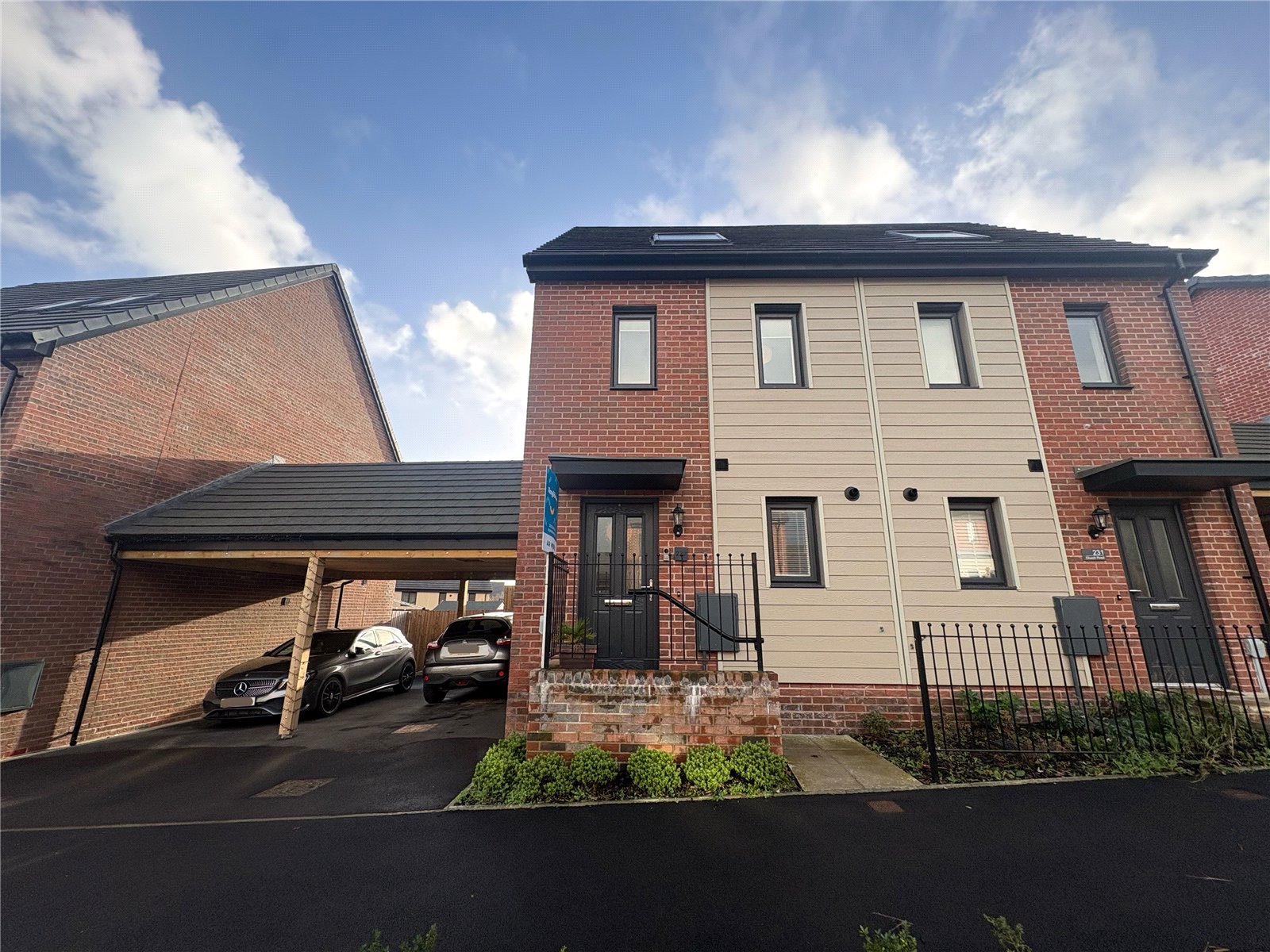 3 bedroom townhouse for sale - Church Road, Old St. Mellons, Cardiff, CF3 - Property View 1
