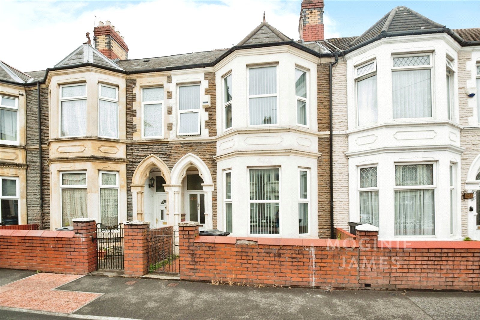 4 bedroom house for sale - Mackintosh Place, Roath, Cardiff, CF24 - Property View 1