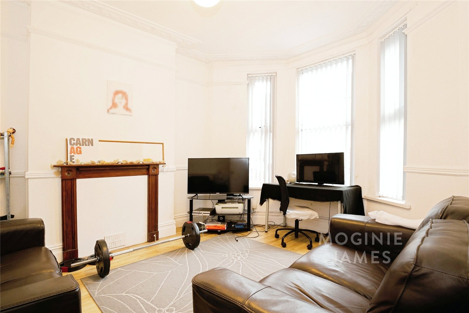 4 bedroom house for sale - Mackintosh Place, Roath, Cardiff, CF24 - Property View 2