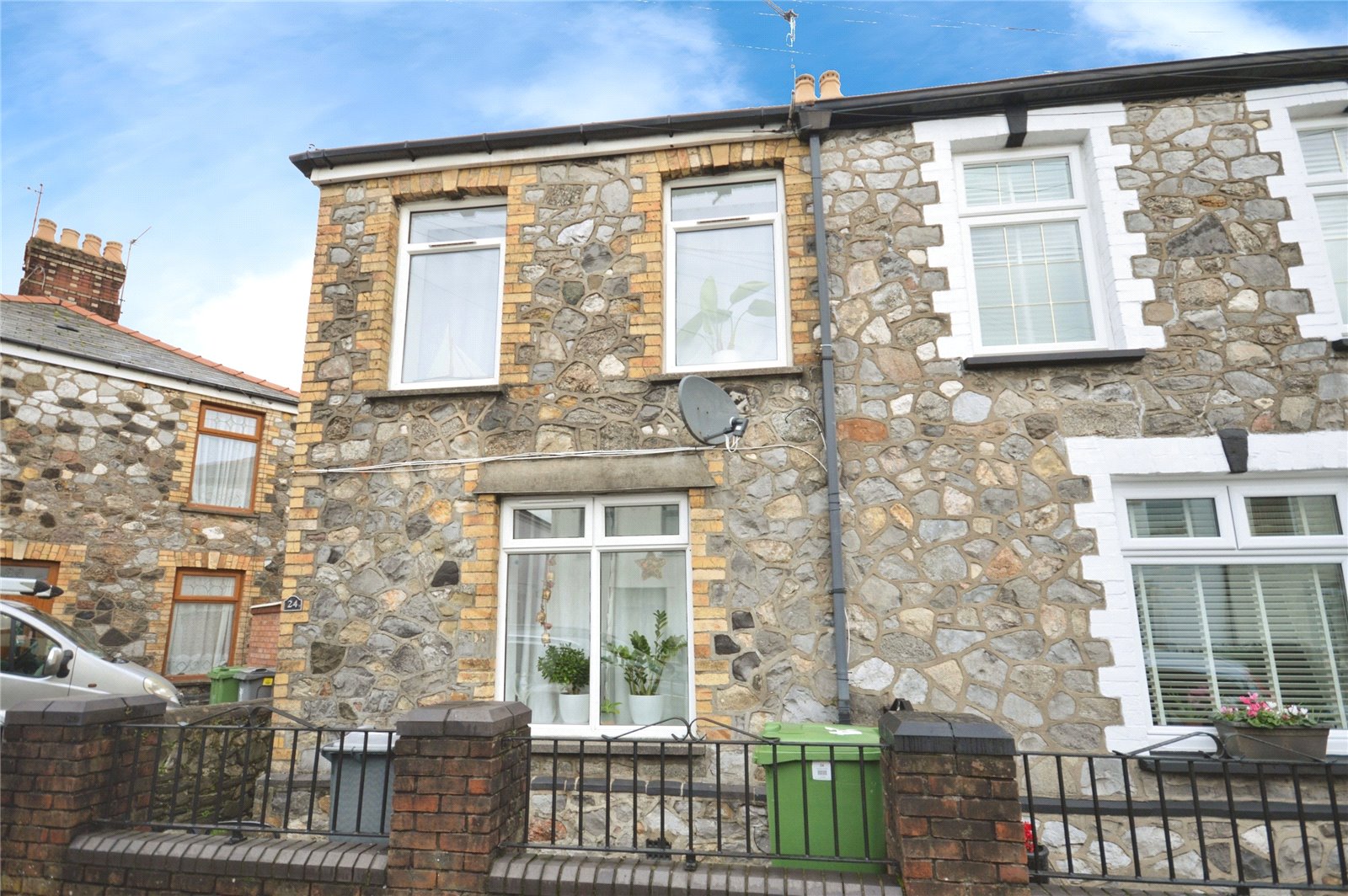 2 bedroom house for sale - Wyndham Street, Canton, Cardiff, CF11 - Property View 1