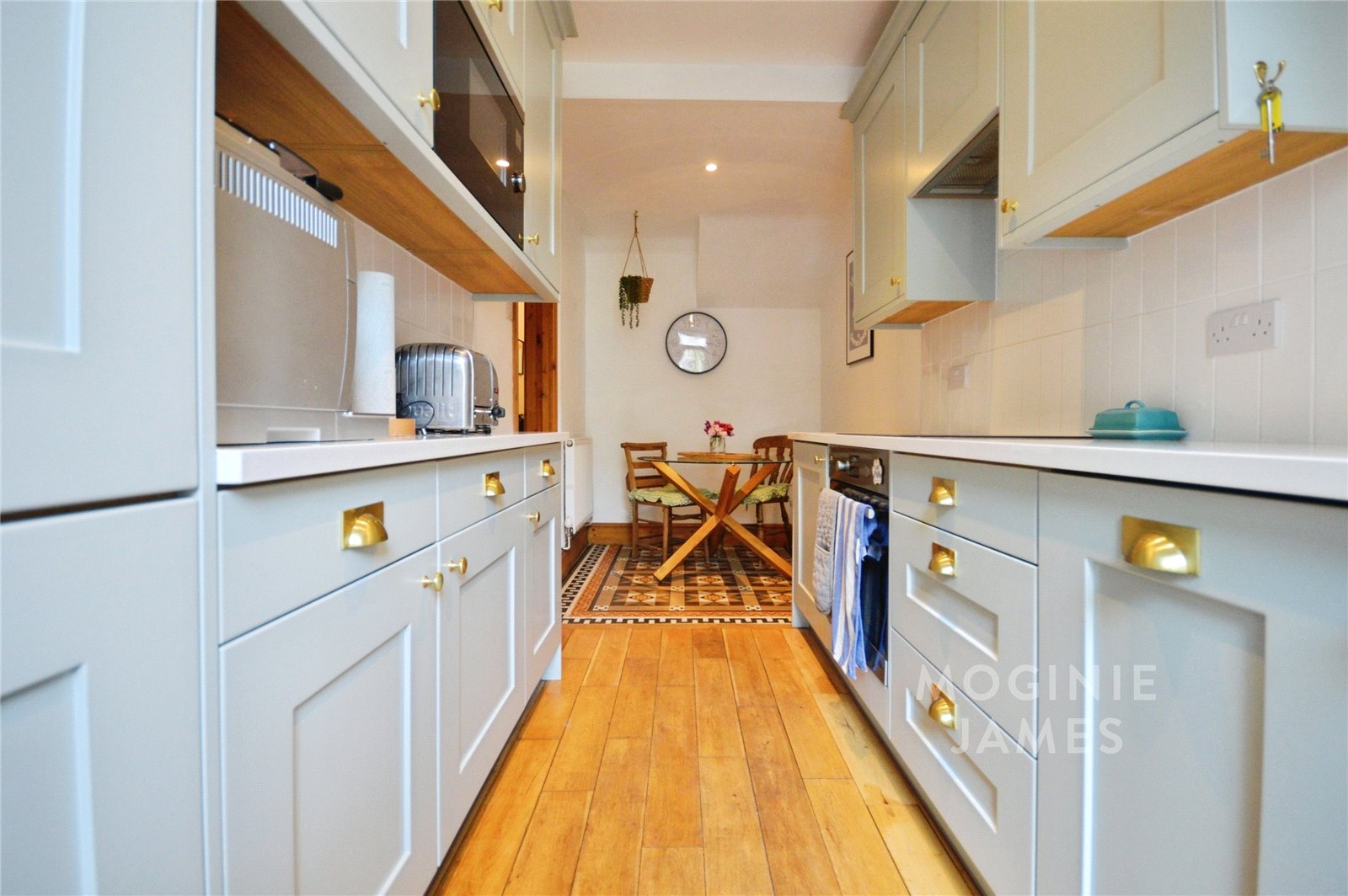 2 bedroom apartment for sale - Ninian Road, Roath Park, Cardiff, CF23 - Property View 3