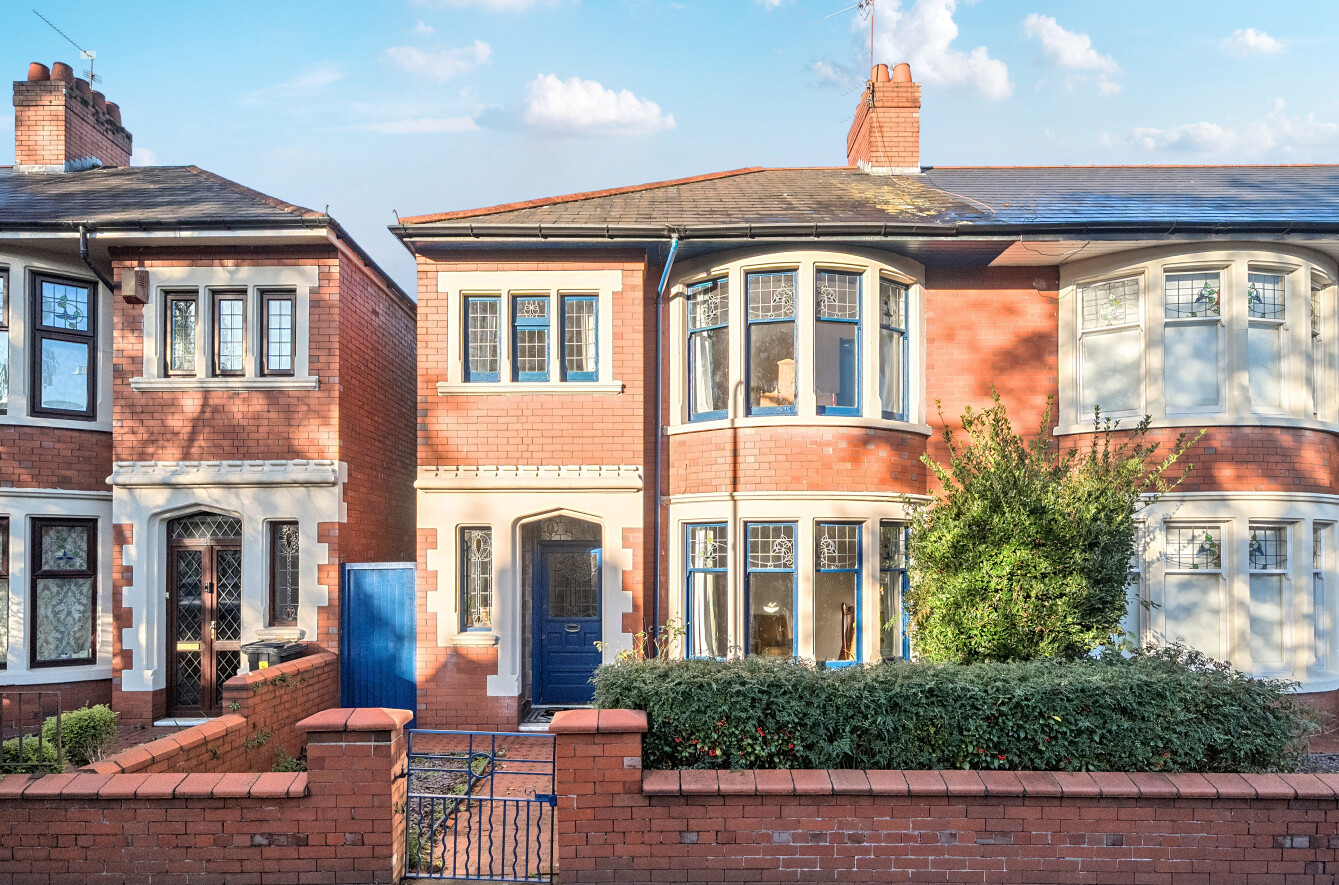 3 bedroom house for sale - Princes Street, Roath, Cardiff, CF24 - Property View 1